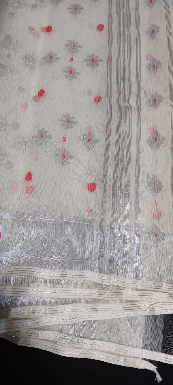 Timeless Off-White Jamdani Saree with Subtle Red Details – Perfect for Festive and Party Wear - Image 3