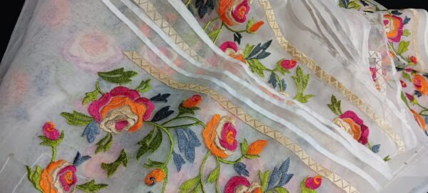 Elegant Handwoven Muslin Saree with Pink Rose Embroidery – Perfect for Festive and Party Wear - Image 2